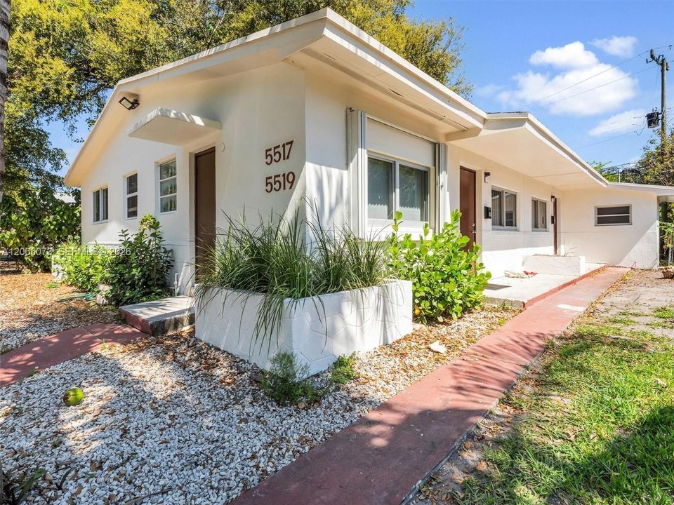 For Sale: $720,000 (0 beds, 0 baths, 1551 Square Feet)