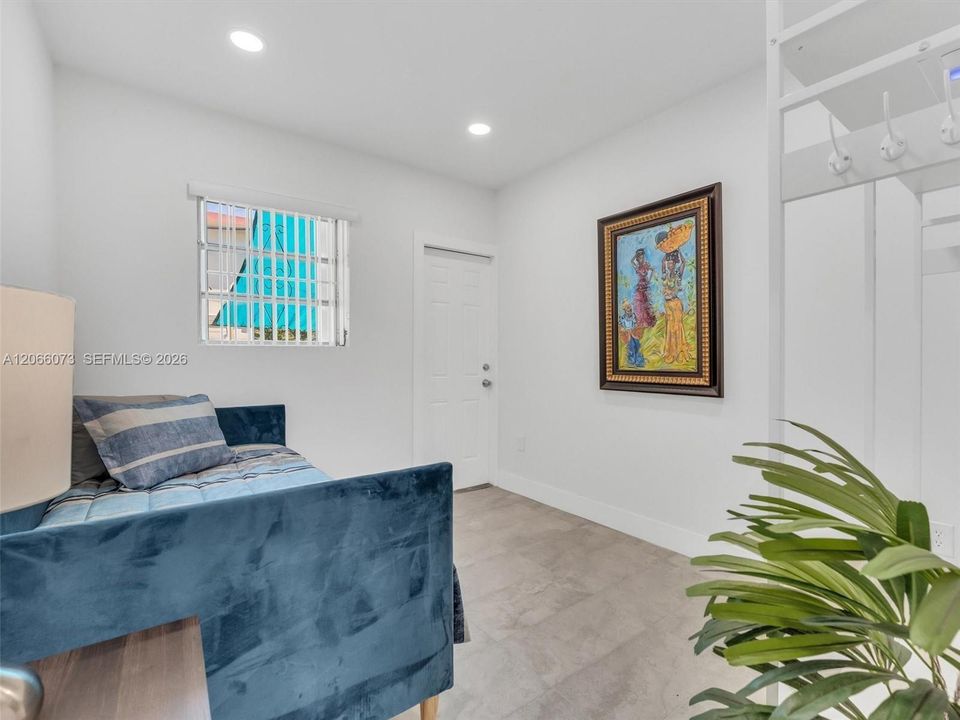 For Sale: $720,000 (0 beds, 0 baths, 1551 Square Feet)