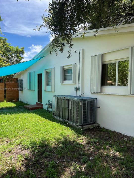 For Sale: $720,000 (0 beds, 0 baths, 1551 Square Feet)