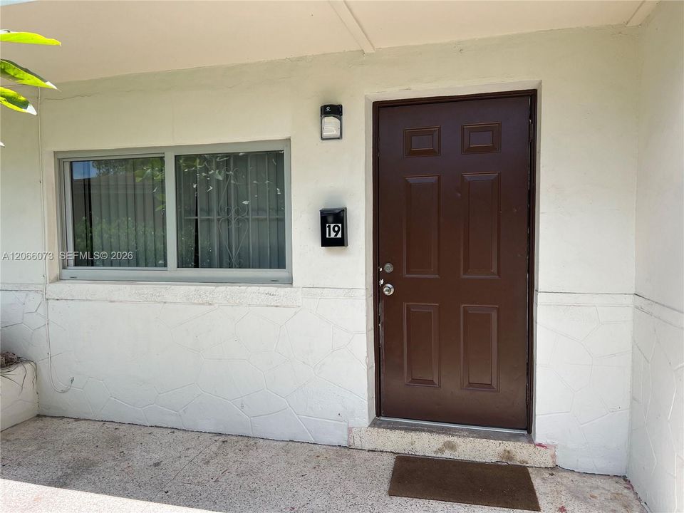 For Sale: $720,000 (0 beds, 0 baths, 1551 Square Feet)