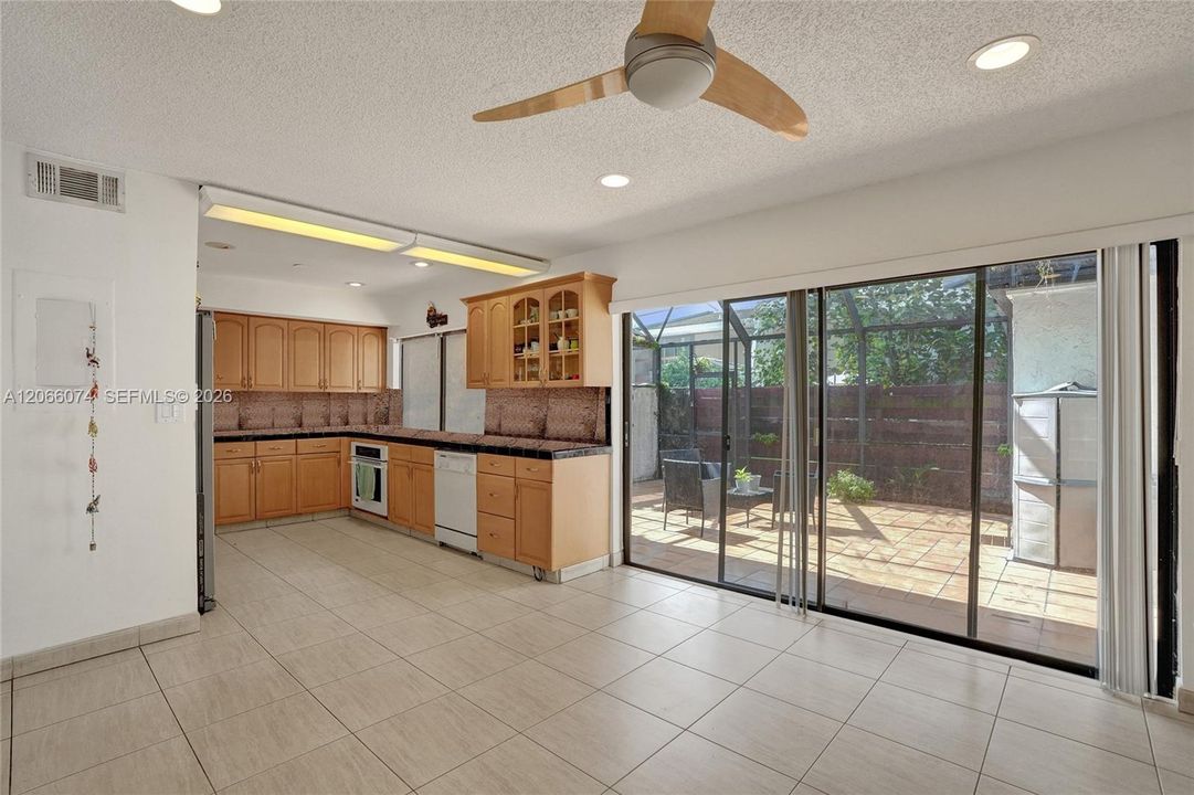 For Sale: $459,000 (3 beds, 2 baths, 1640 Square Feet)