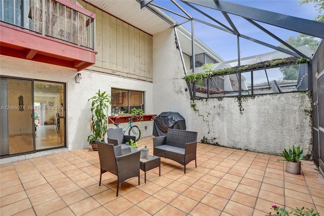 For Sale: $459,000 (3 beds, 2 baths, 1640 Square Feet)