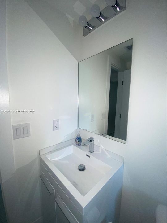 For Sale: $1,390,000 (0 beds, 0 baths, 3024 Square Feet)
