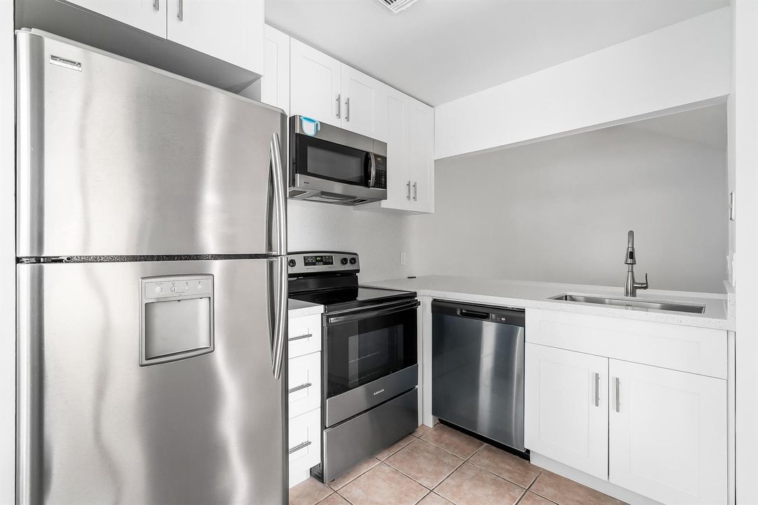 950 Coral Club Dr #950 05