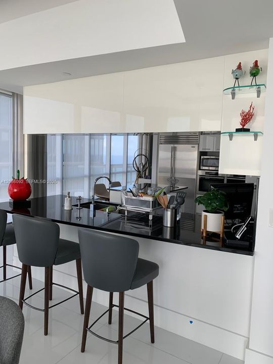 For Sale: $3,950,000 (4 beds, 4 baths, 2485 Square Feet)
