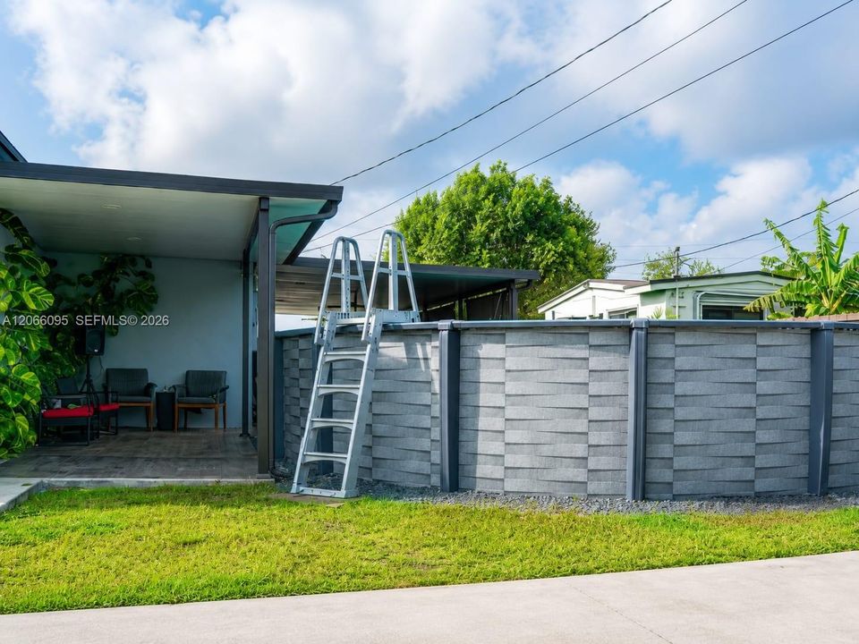 For Rent: $3,800 (3 beds, 2 baths, 1648 Square Feet)