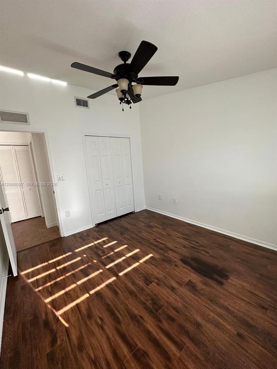 For Rent: $1,800 (2 beds, 2 baths, 815 Square Feet)