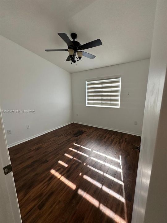 For Rent: $1,800 (2 beds, 2 baths, 815 Square Feet)