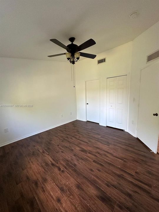 For Rent: $1,800 (2 beds, 2 baths, 815 Square Feet)