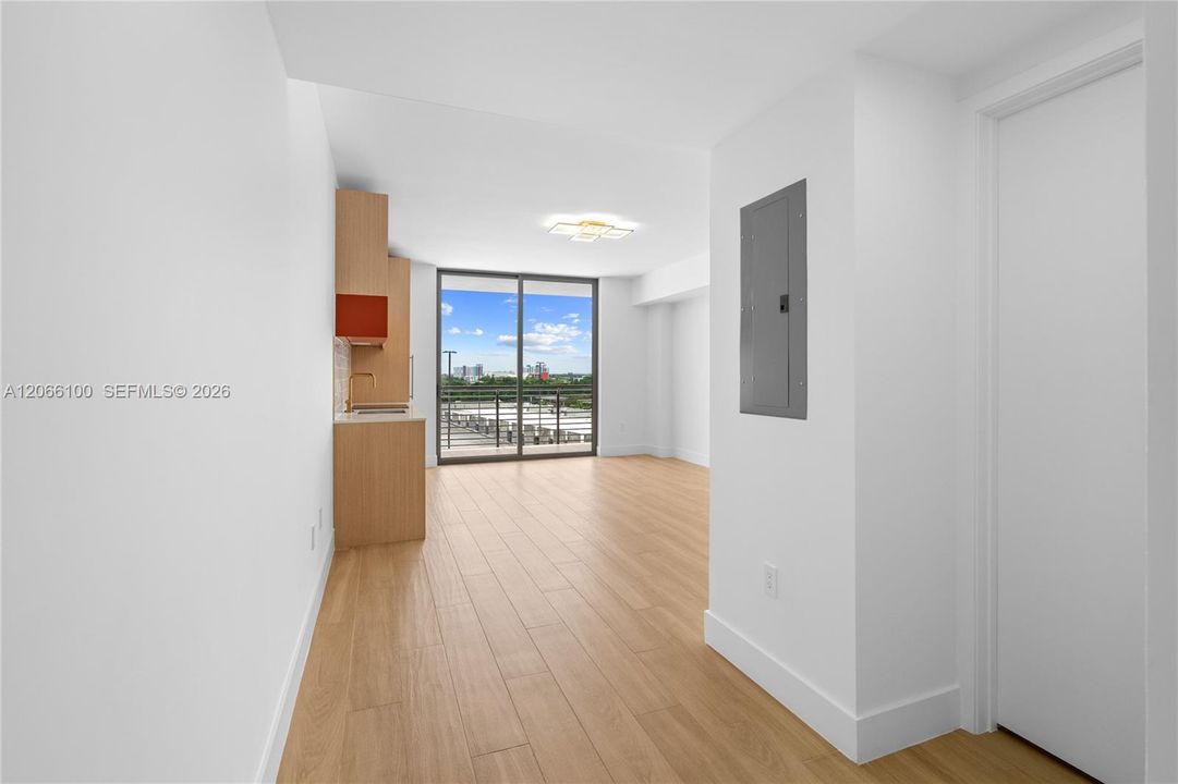 На продажу: $625,000 (0 спален, 1 ванн, 0 Квадратных фут)