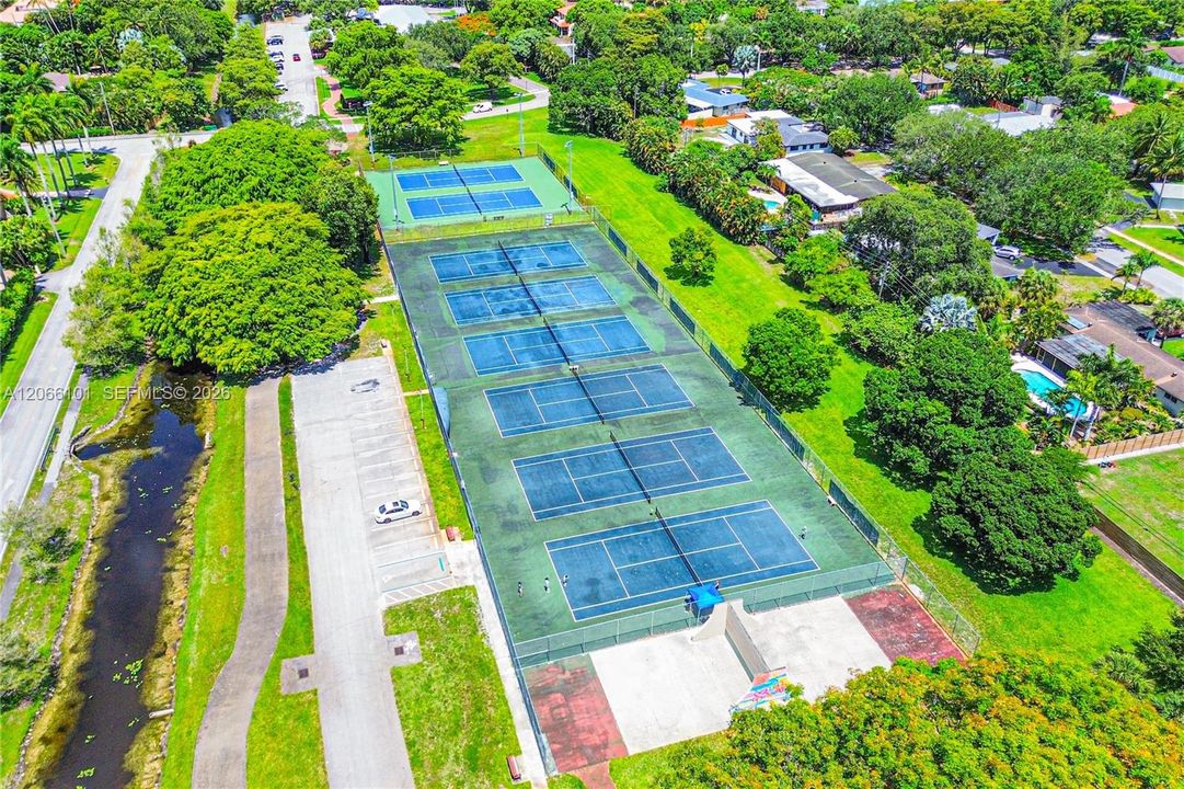 Plantation Community Center