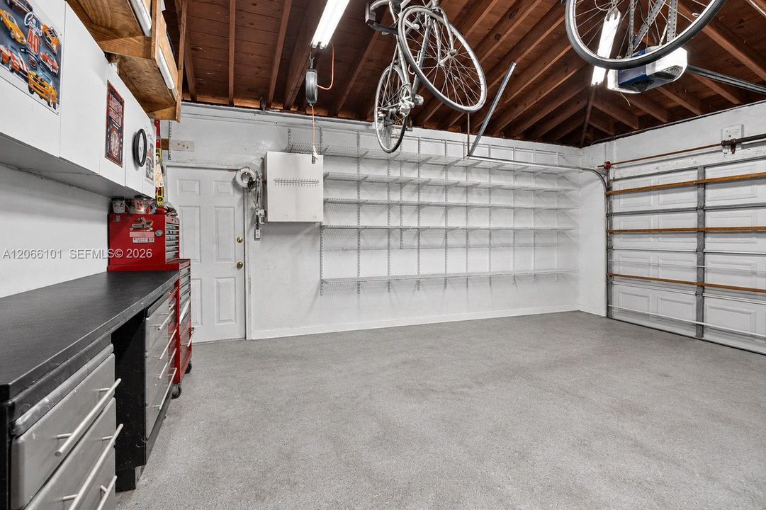 For Sale: $718,000 (4 beds, 3 baths, 1891 Square Feet)
