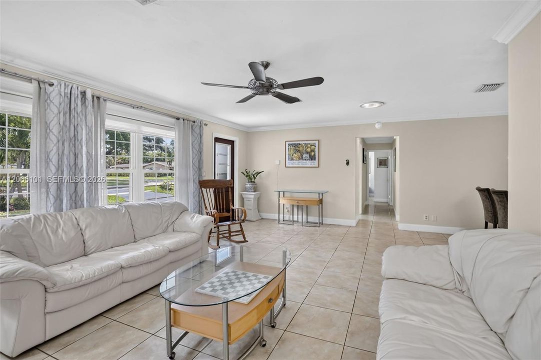 For Sale: $718,000 (4 beds, 3 baths, 1891 Square Feet)