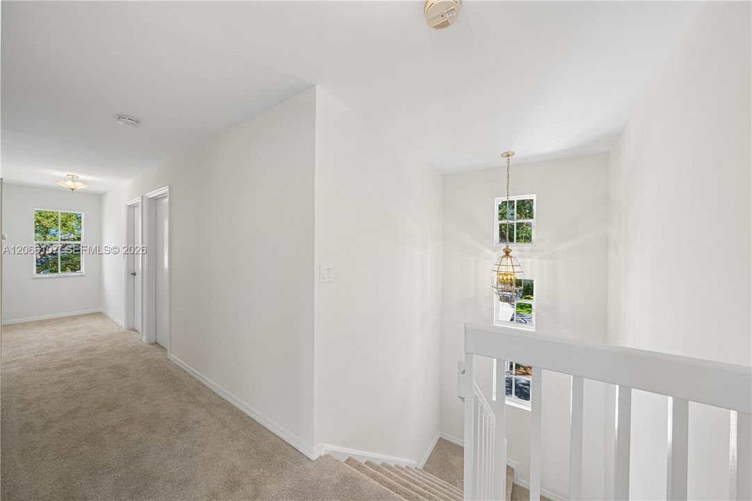 For Sale: $1,695,000 (5 beds, 3 baths, 3160 Square Feet)