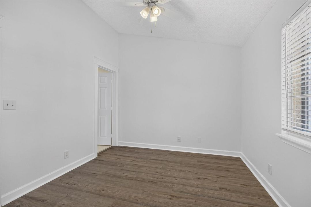21-web-or-mls-BS1A7828