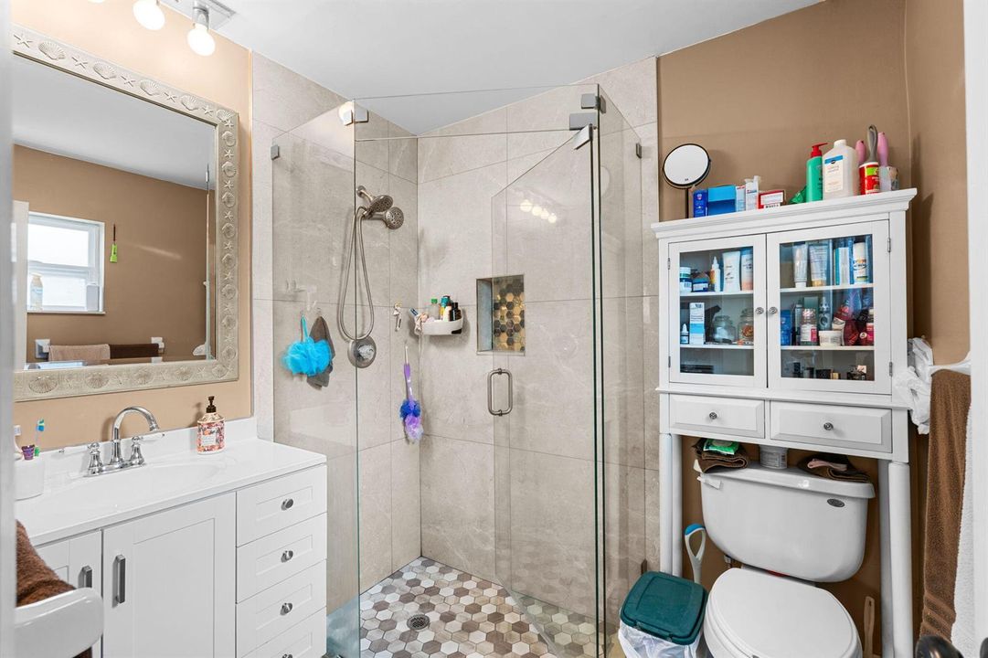 27-web-or-mls-A7404431