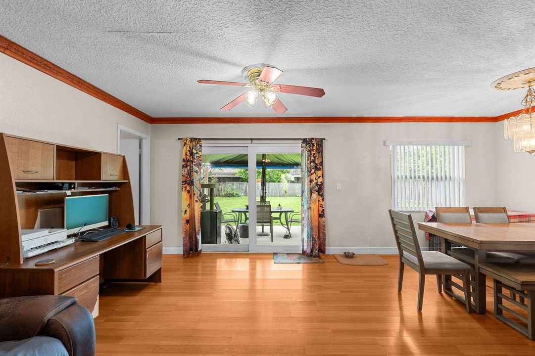 13-web-or-mls-A7404458