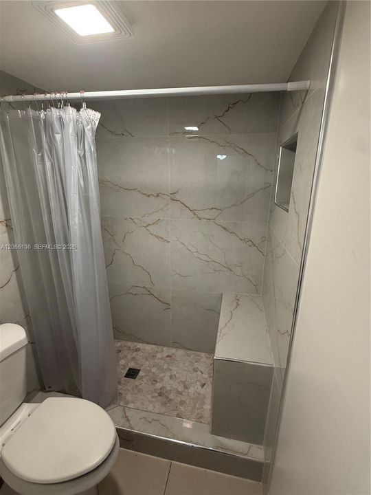 В аренду: $1,850 (2 спален, 1 ванн, 1112 Квадратных фут)