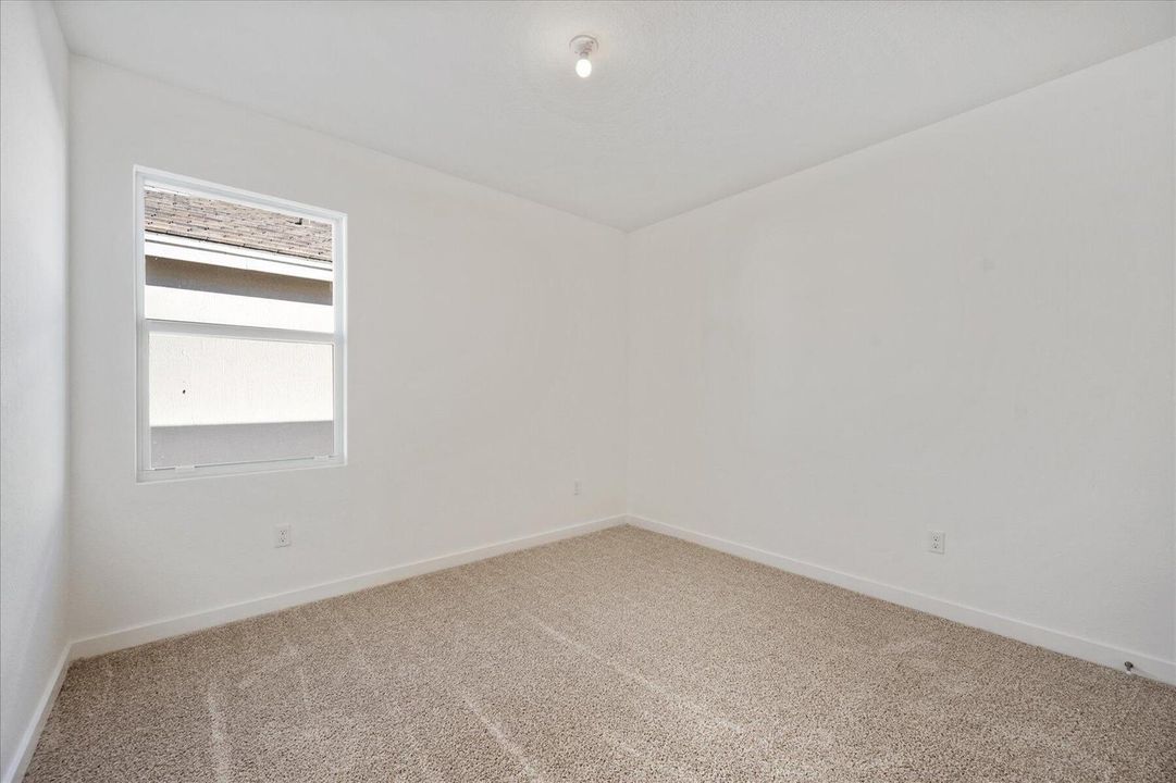 18478 Claybrook (42)