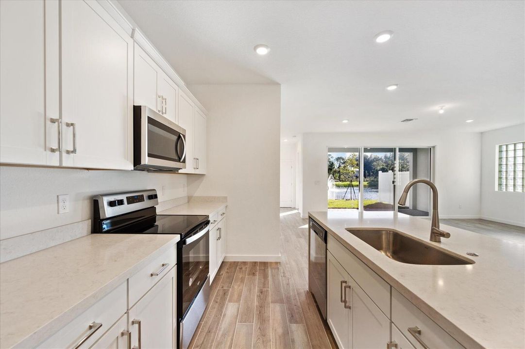 18478 Claybrook (35)