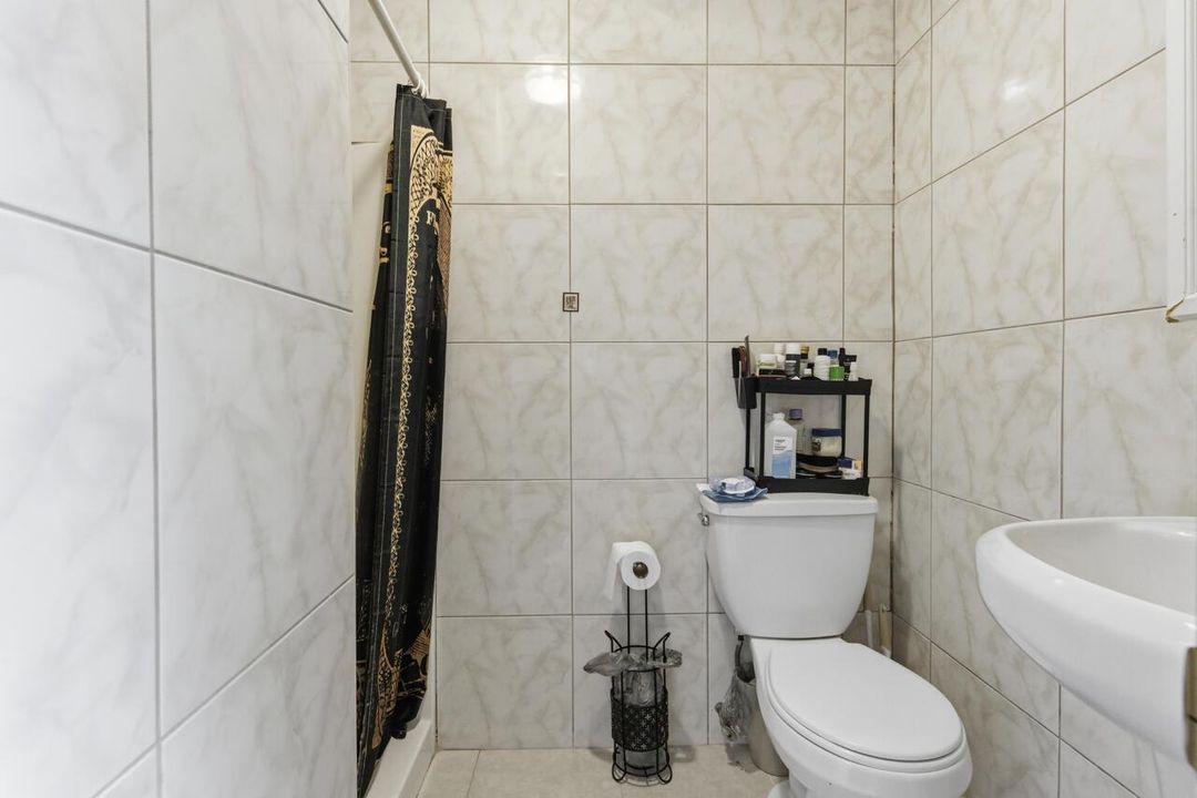 Bathroom-4