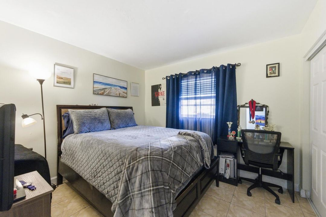 Bedroom-1