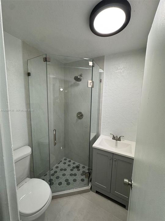 En Venta: $665,000 (4 camas, 2 baños, 1314 Pies cuadrados)