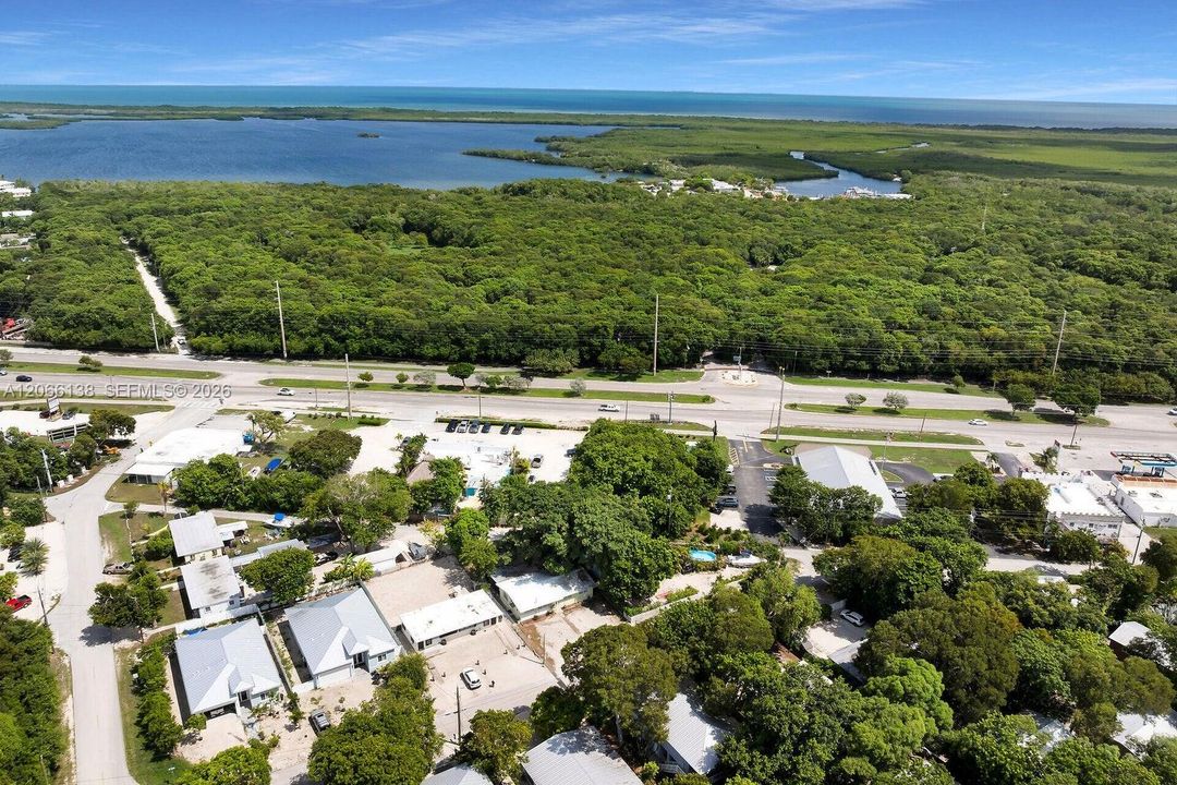 For Sale: $665,000 (4 beds, 2 baths, 1314 Square Feet)