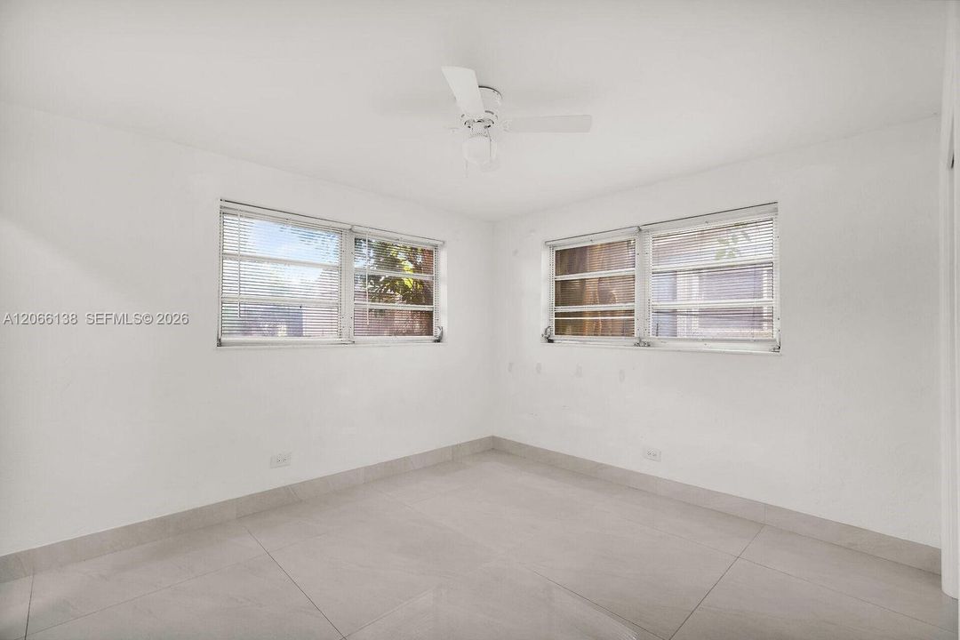For Sale: $665,000 (4 beds, 2 baths, 1314 Square Feet)