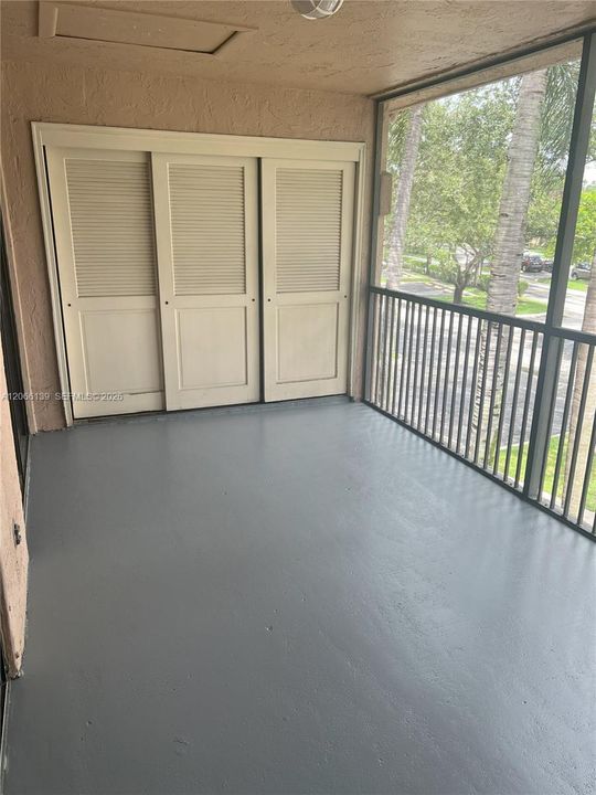 For Rent: $2,500 (3 beds, 2 baths, 1150 Square Feet)