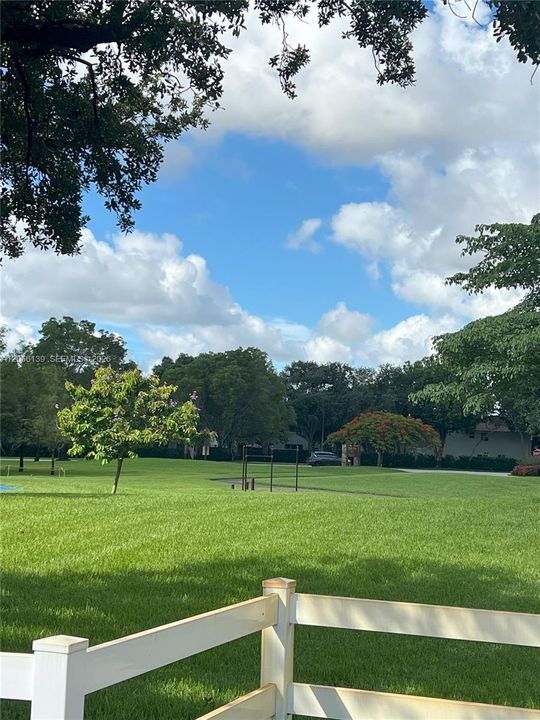 For Rent: $2,500 (3 beds, 2 baths, 1150 Square Feet)