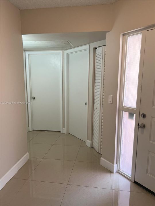 For Rent: $2,500 (3 beds, 2 baths, 1150 Square Feet)