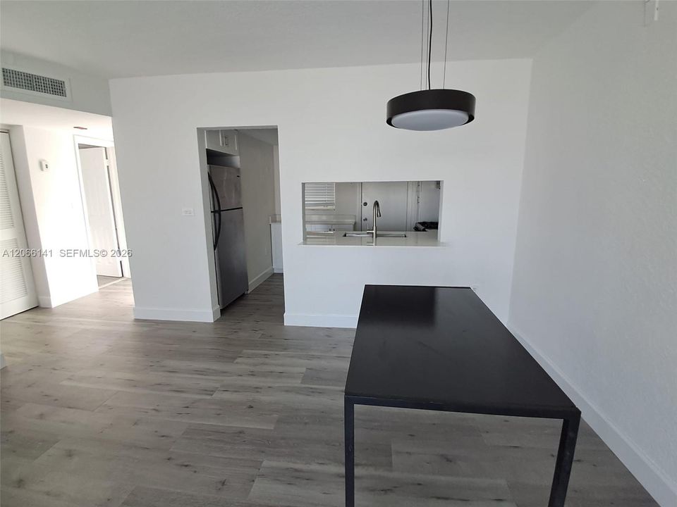 En Renta: $1,950 (1 camas, 1 baños, 648 Pies cuadrados)
