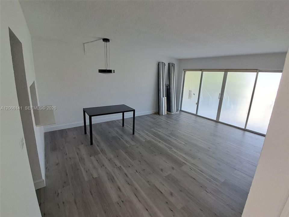En Renta: $1,950 (1 camas, 1 baños, 648 Pies cuadrados)