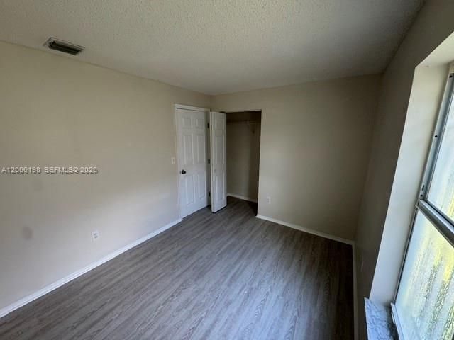 For Sale: $324,900 (3 beds, 2 baths, 1000 Square Feet)