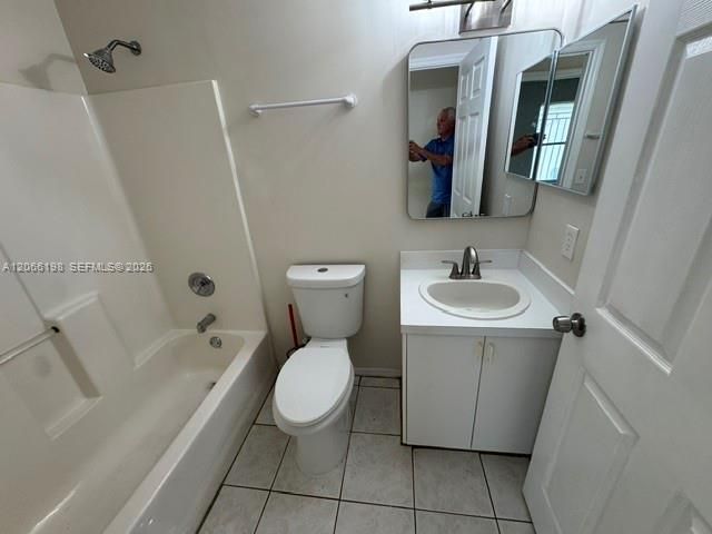 For Sale: $324,900 (3 beds, 2 baths, 1000 Square Feet)