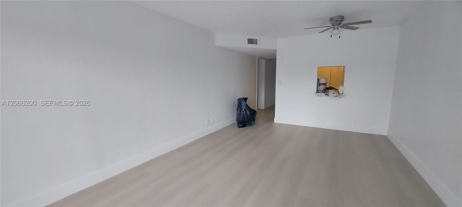 For Rent: $1,600 (1 beds, 1 baths, 750 Square Feet)
