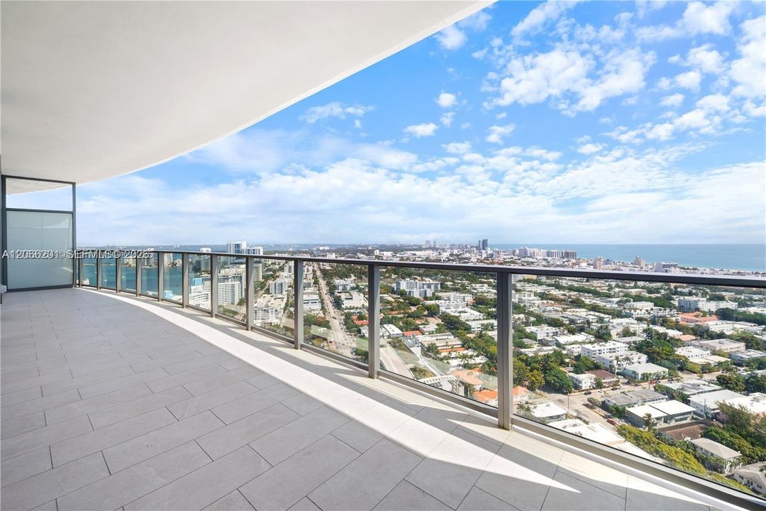 For Rent: $19,000 (2 beds, 2 baths, 1434 Square Feet)