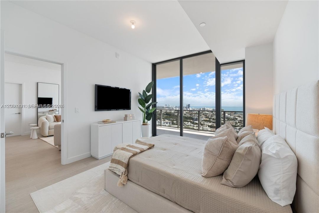 For Rent: $19,000 (2 beds, 2 baths, 1434 Square Feet)