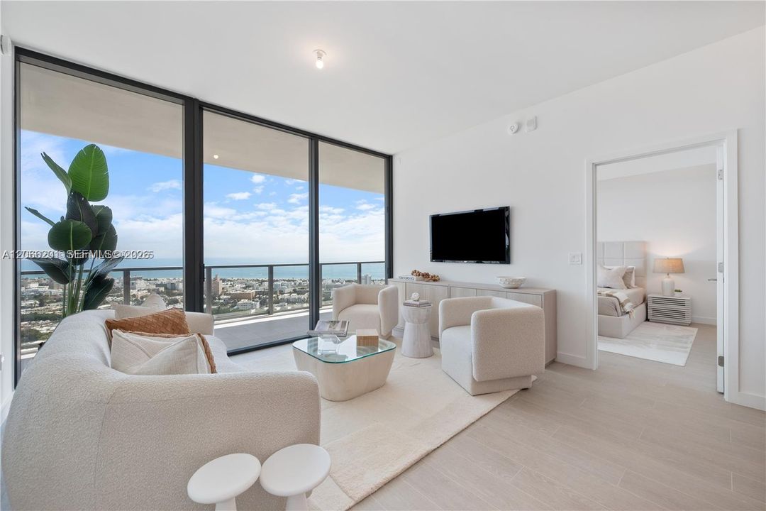 For Rent: $19,000 (2 beds, 2 baths, 1434 Square Feet)