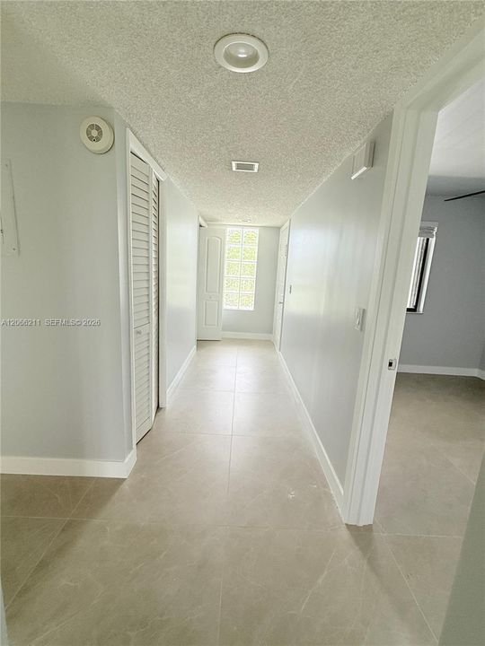 For Rent: $2,950 (3 beds, 2 baths, 1220 Square Feet)