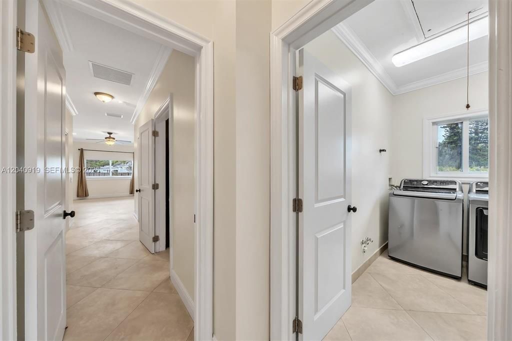 sw laundry room