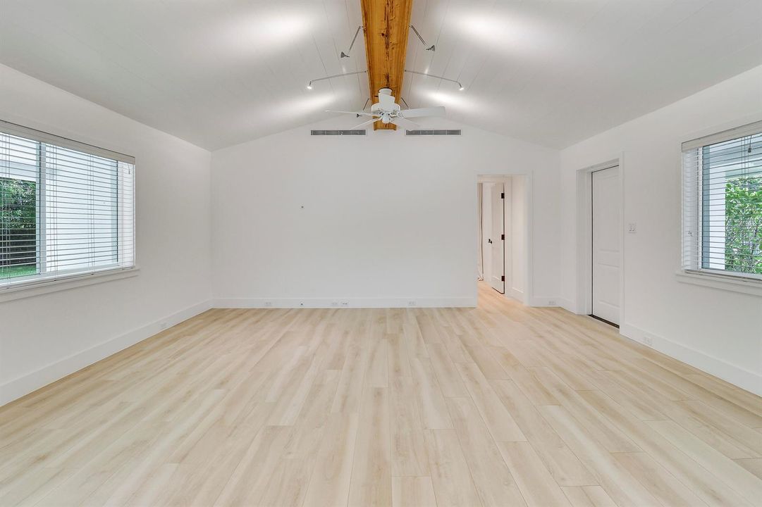 Great Room IV