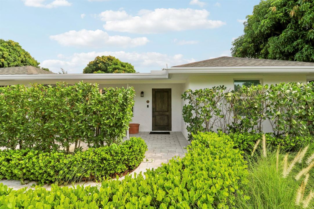 Front Patio and Entry