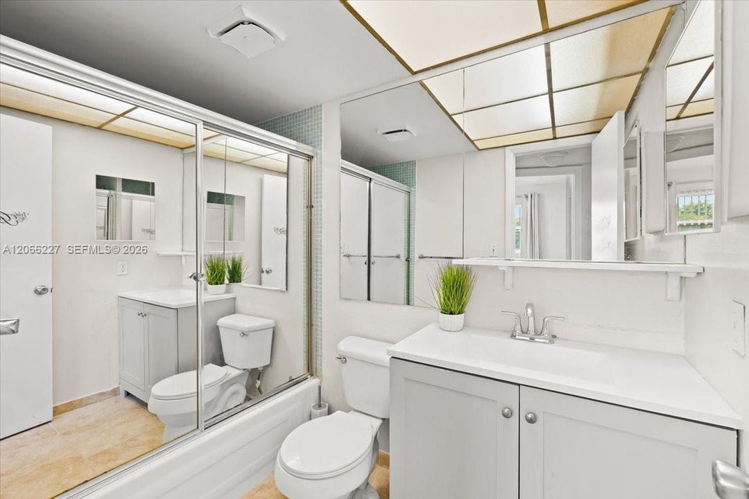 For Sale: $119,500 (2 beds, 2 baths, 850 Square Feet)