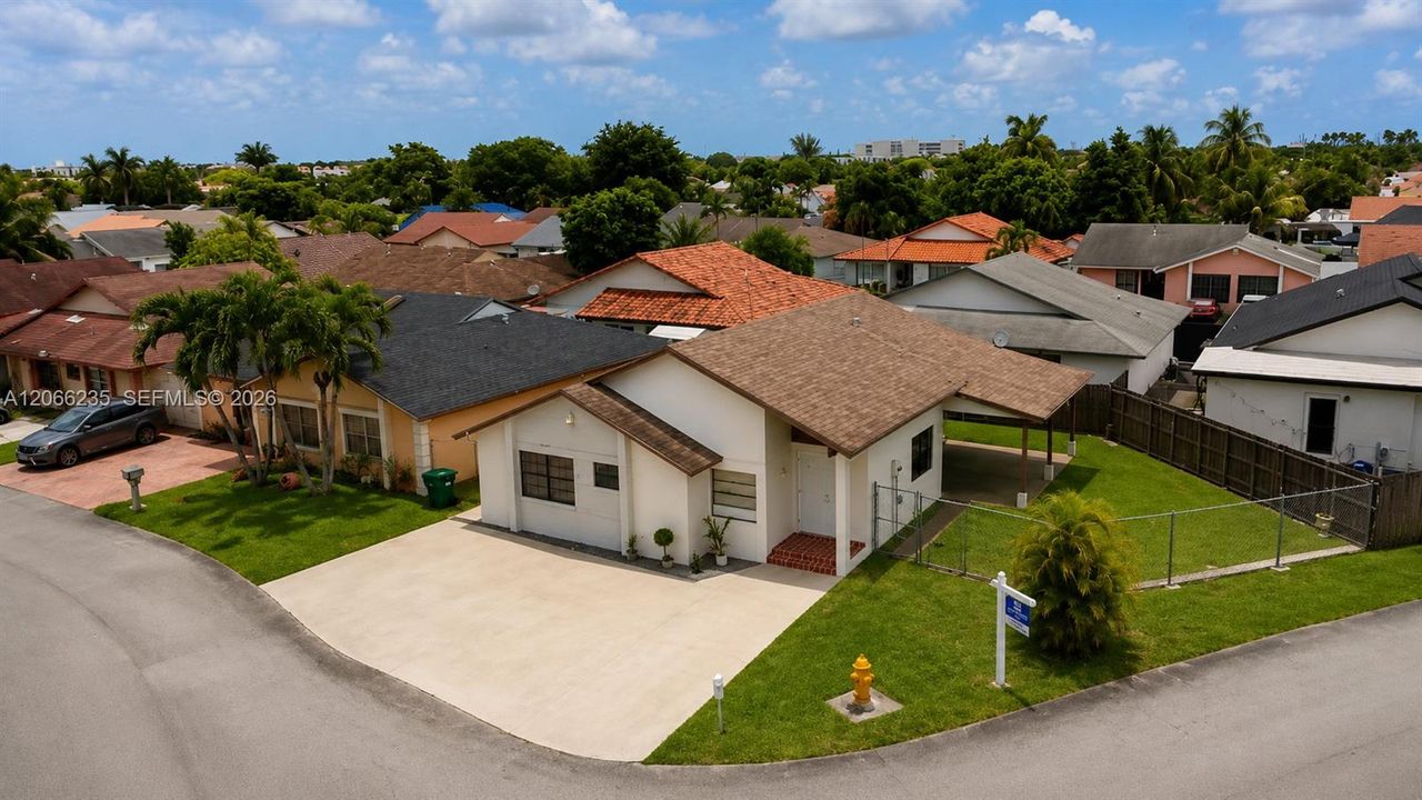 For Sale: $645,000 (3 beds, 2 baths, 1420 Square Feet)