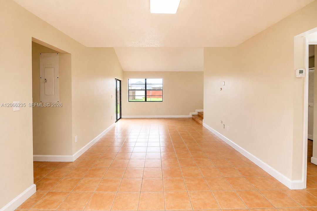 For Sale: $645,000 (3 beds, 2 baths, 1420 Square Feet)