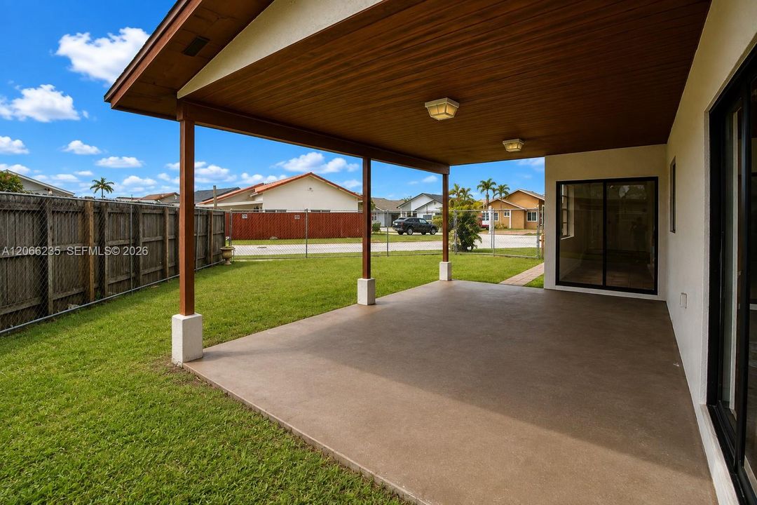 For Sale: $645,000 (3 beds, 2 baths, 1420 Square Feet)