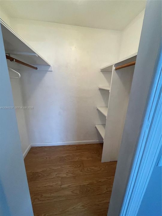 For Rent: $4,175 (3 beds, 2 baths, 1717 Square Feet)
