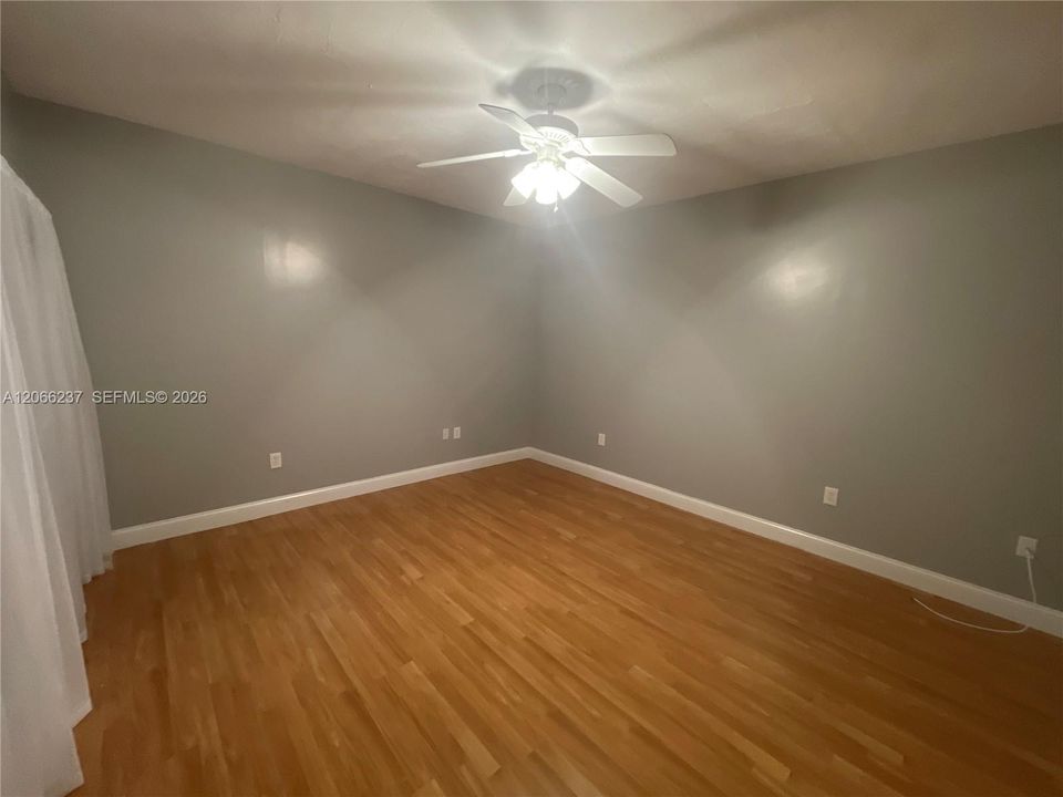 For Rent: $4,175 (3 beds, 2 baths, 1717 Square Feet)